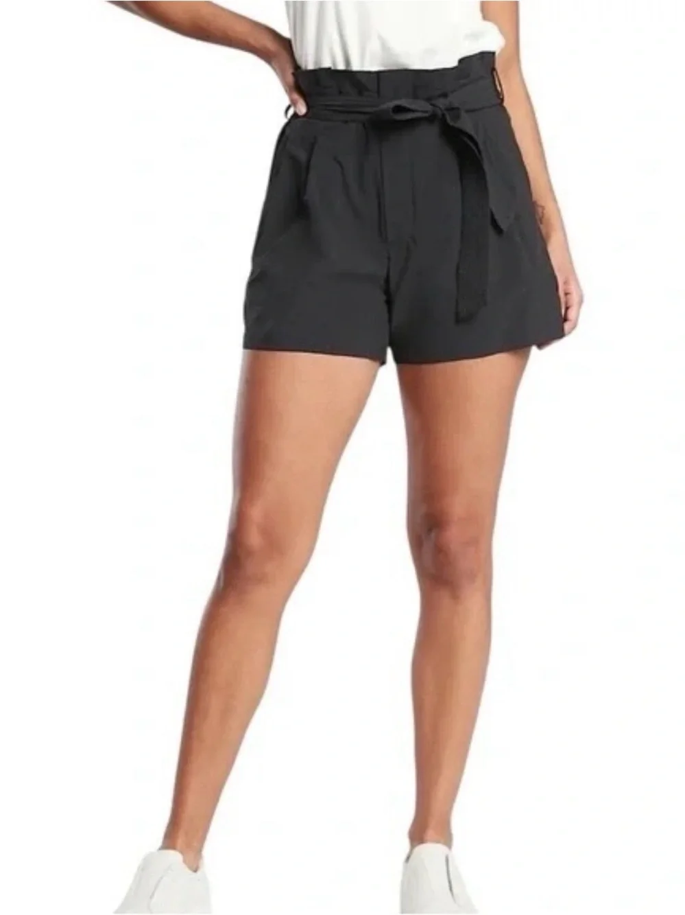 Athleta Skyline ii Black Paperbag Shorts with Tie Belt Size 10